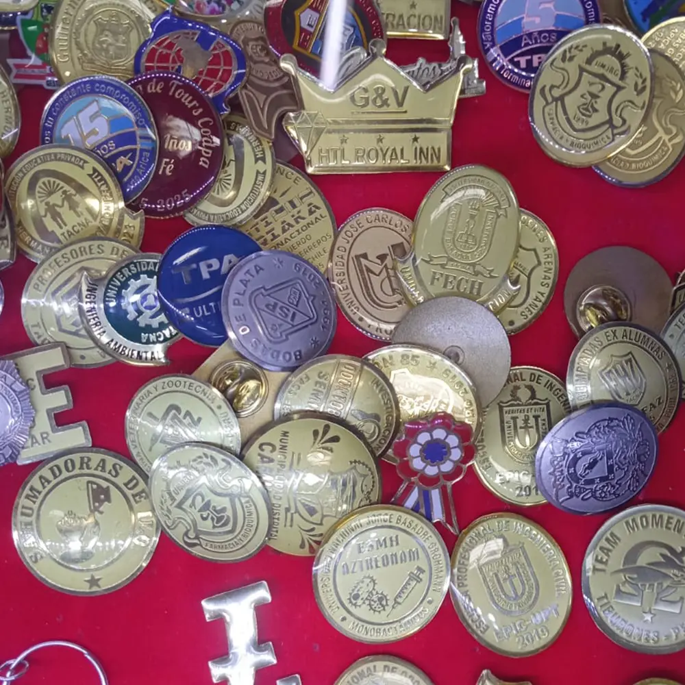 Trabajos de pines metalicos 7